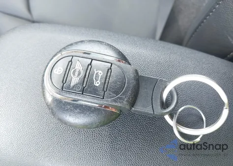 2017 Mini Hardtop Cooper z USA, uszkodzony, nr VIN WMWXU1C39H2F78452